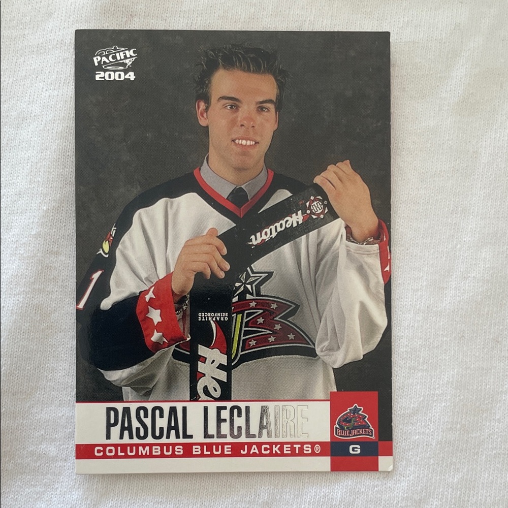 2003-04 Pacific Pascal Leclaire #94 Columbus Blue Jackets NHL Hockey Card